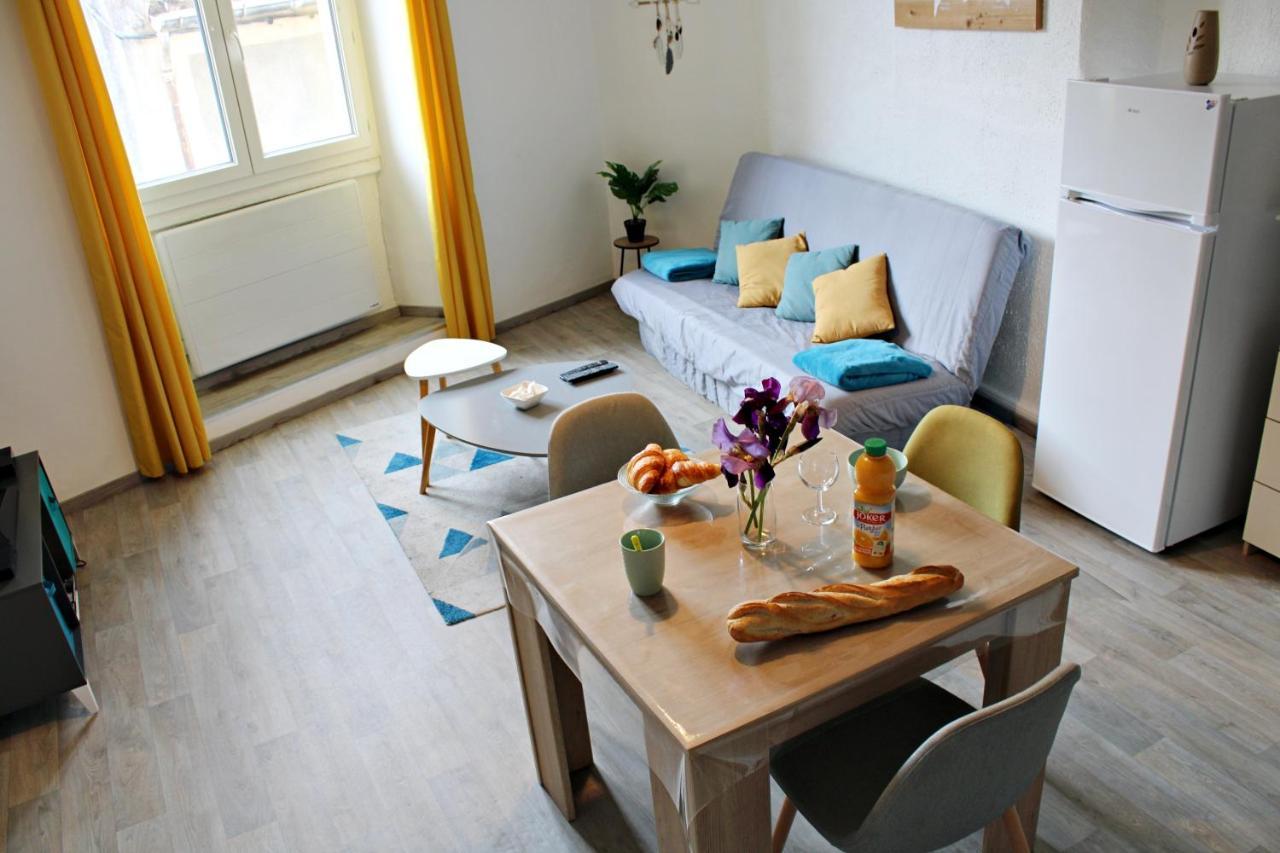 Appartement Le Mimosa - Apparts Cosy Villeneuve-de-Berg Exterior photo